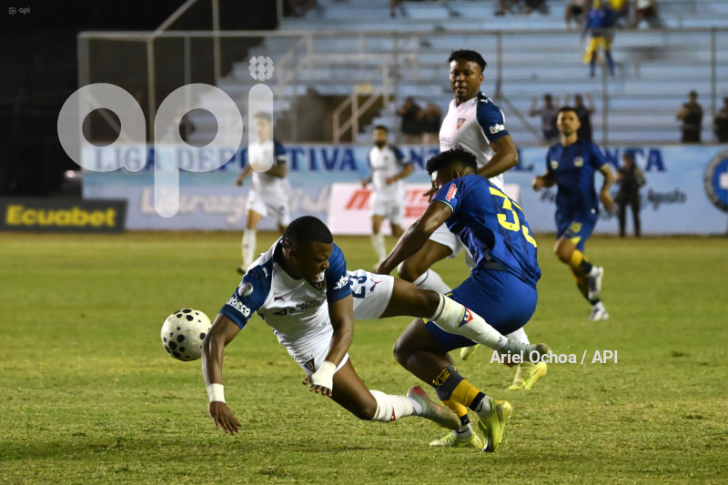 FBL-LIGA ECUABET-DELFIN-LDU