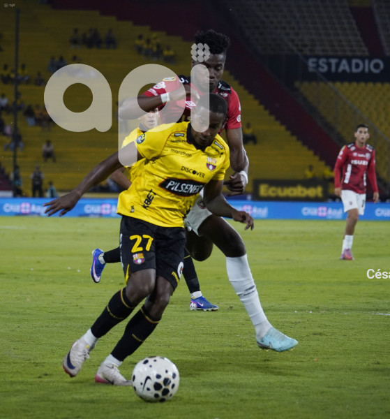 FBL-LIGAECUABET-BARCELONA-LEONES
