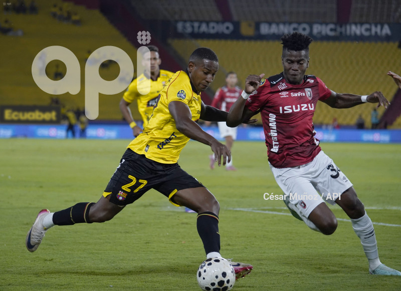 FBL-LIGAECUABET-BARCELONA-LEONES