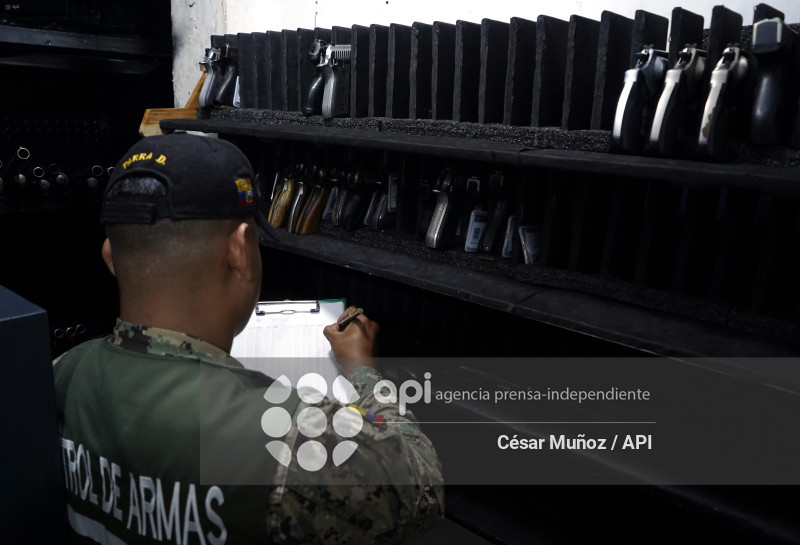 GYE-CONTROL ARMAS EMPRESAS