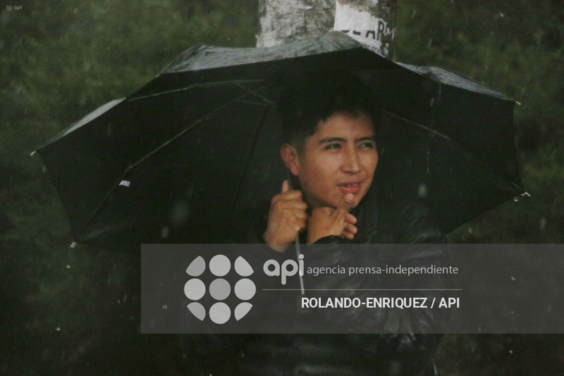 LLUVIA QUITO