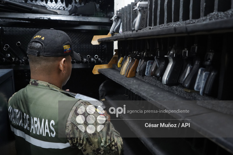 GYE-CONTROL ARMAS EMPRESAS