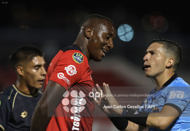 FBL-LIGAECUABET-LEONES FC-AUCAS
