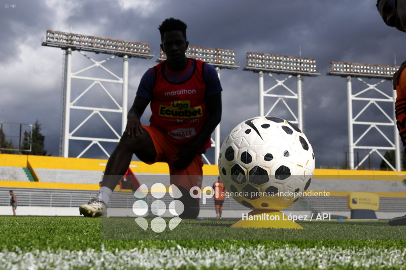 FBL LIGAECUABET CATÓLICA VS LIBERTAD