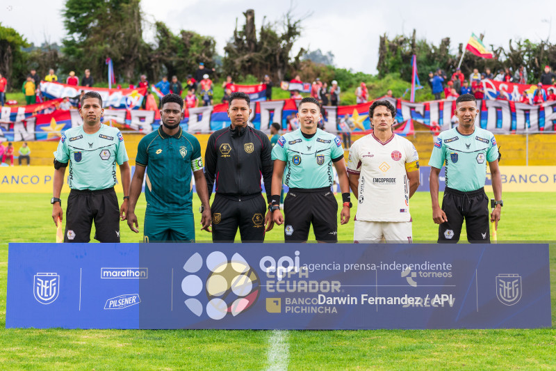 FBL-COPA ECUADOR-DUNAMIS 04-EL NACIONAL