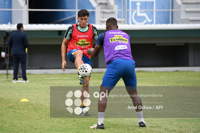 FBL-LIGA ECUABET-DELFIN-IDV