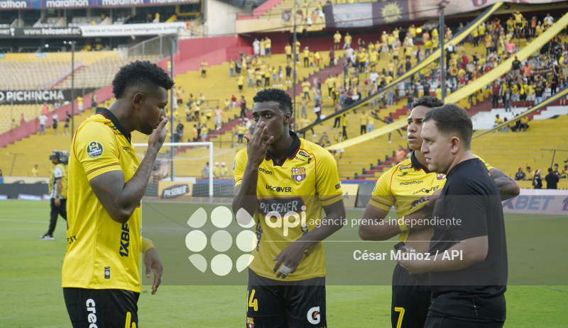 FBL-LIGAECUABET-BARCELONA-MUSHUC RUNA