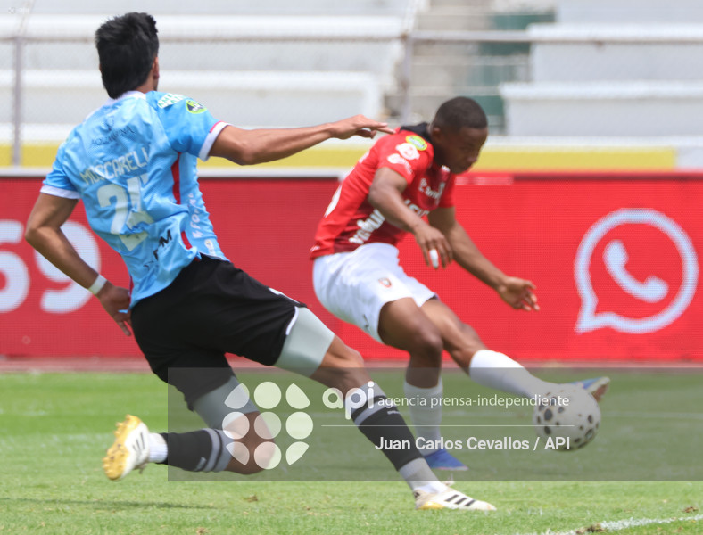 FBL-LIGAECUABET-LEONES FC-MANTA
