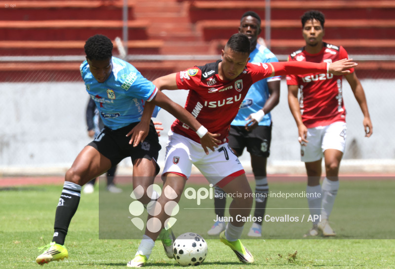 FBL-LIGAECUABET-LEONES FC-MANTA