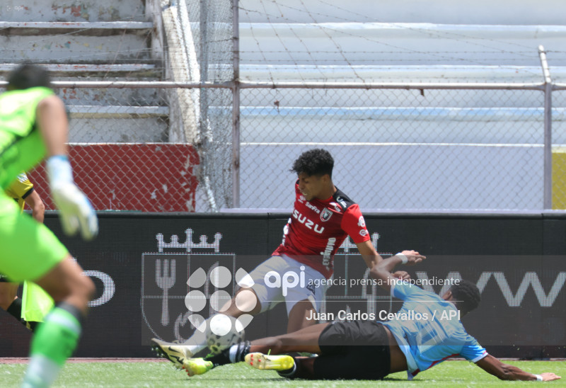 FBL-LIGAECUABET-LEONES FC-MANTA