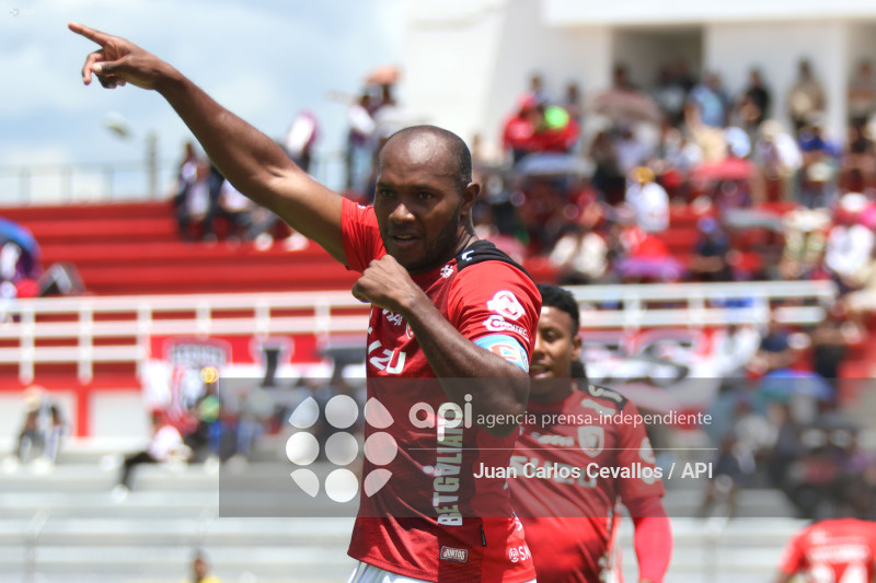FBL-LIGAECUABET-LEONES FC-MANTA