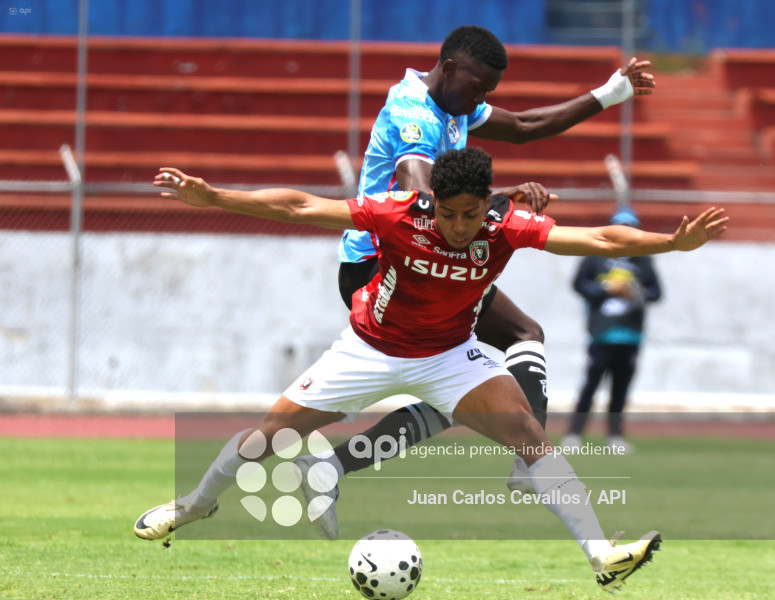 FBL-LIGAECUABET-LEONES FC-MANTA