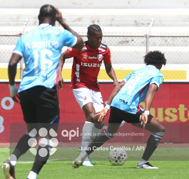 FBL-LIGAECUABET-LEONES FC-MANTA