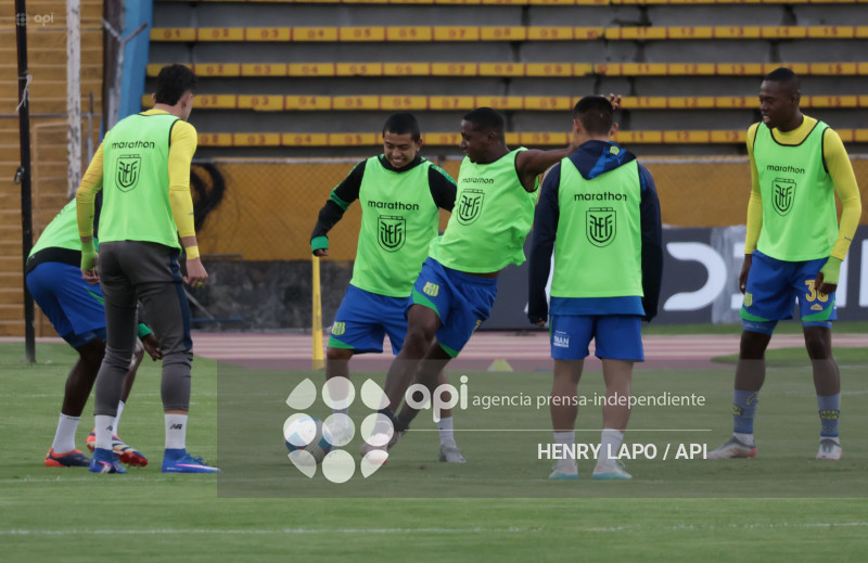 COPA ECUADOR D QUITO VS GUALACEO