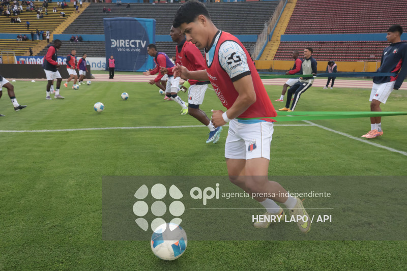 COPA ECUADOR D QUITO VS GUALACEO