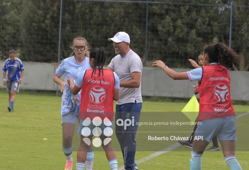 FBL SUPERLIGA FEMENINA MACARA VS EMELEC