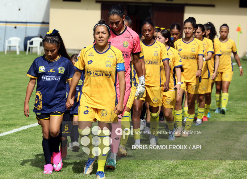 FBL-SUPERLIGA-FEMENINA- CARNERAS UPS-QUITO FC
