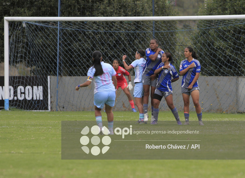 FBL SUPERLIGA FEMENINA MACARA VS EMELEC