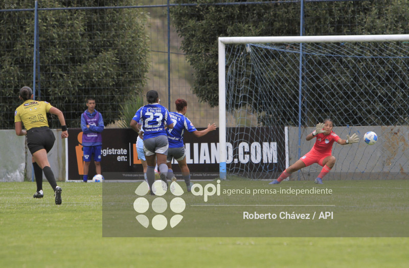 FBL SUPERLIGA FEMENINA MACARA VS EMELEC
