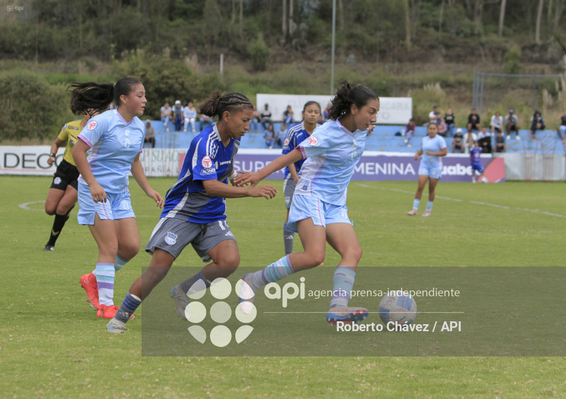 FBL SUPERLIGA FEMENINA MACARA VS EMELEC