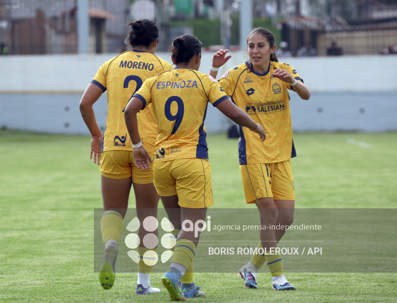FBL-SUPERLIGA-FEMENINA- CARNERAS UPS-QUITO FC