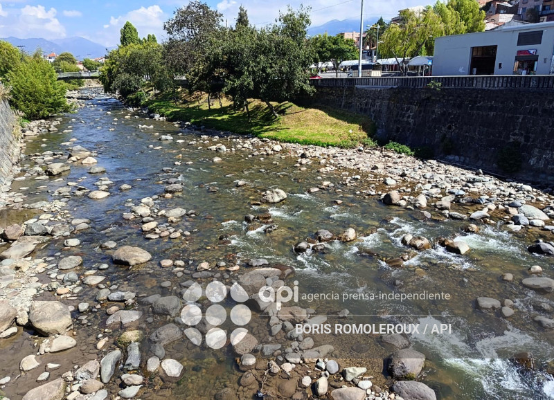 CUENCA-CAUDAL BAJO RIO TOMEBAMBA
