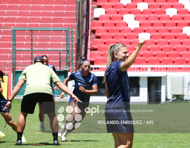 FBL SUPERLIGA FEMENINA LDU DE QUITO VS EL NACIONAL