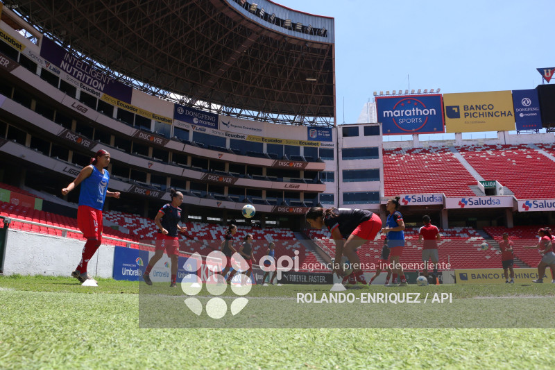 FBL SUPERLIGA FEMENINA LDU DE QUITO VS EL NACIONAL