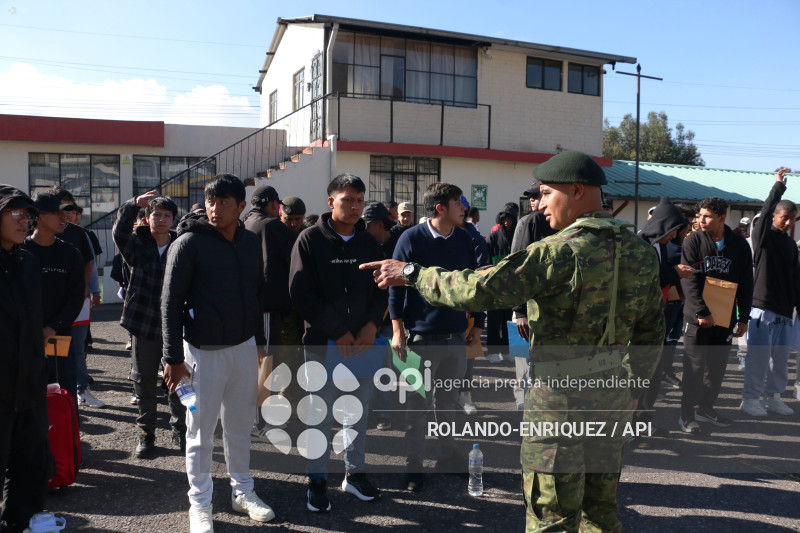 INGRESO ASPIRANTES A SERVICIO MILITAR VOLUNTARIO
