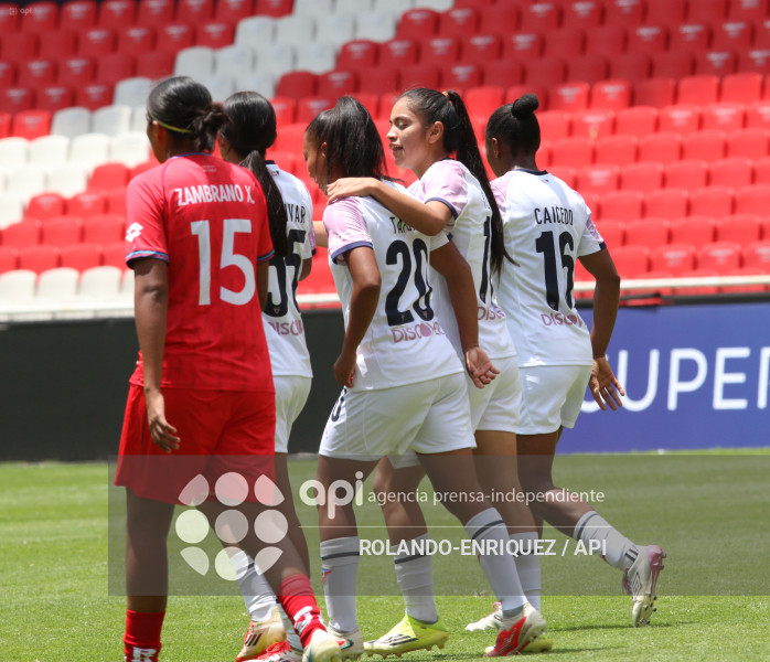 FBL SUPERLIGA FEMENINA LDU DE QUITO VS EL NACIONAL