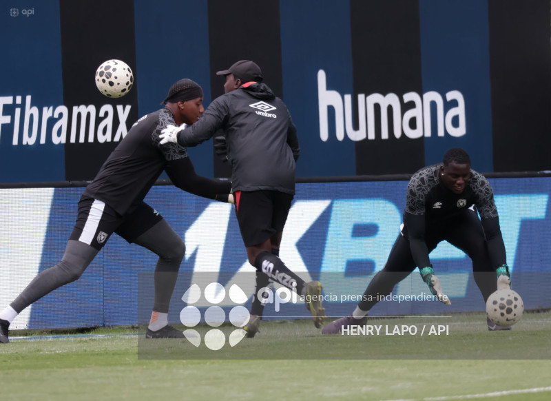 FBL LIGAECUABET INDEPENDIENTE VS LEONES