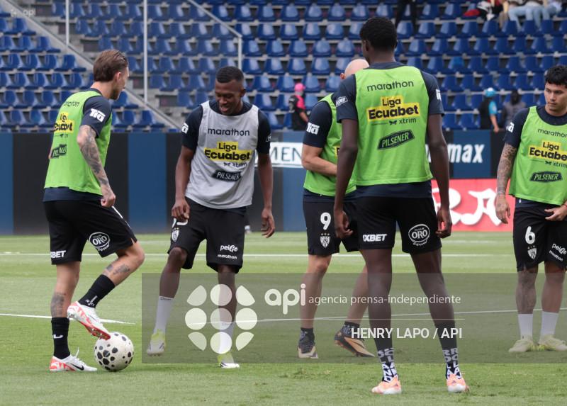FBL LIGAECUABET INDEPENDIENTE VS LEONES