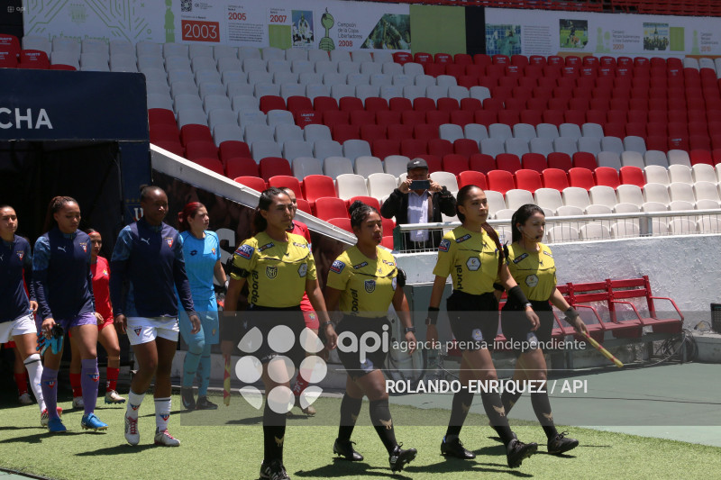FBL SUPERLIGA FEMENINA LDU DE QUITO VS EL NACIONAL