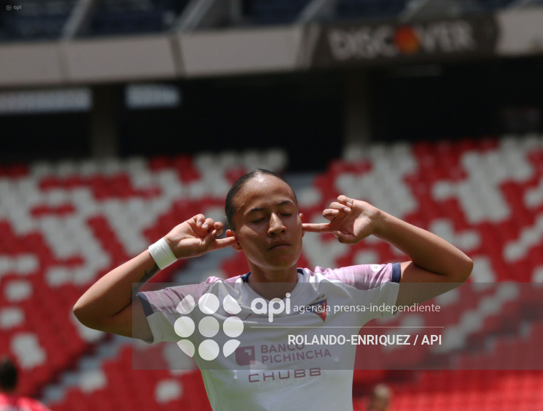 FBL SUPERLIGA FEMENINA LDU DE QUITO VS EL NACIONAL
