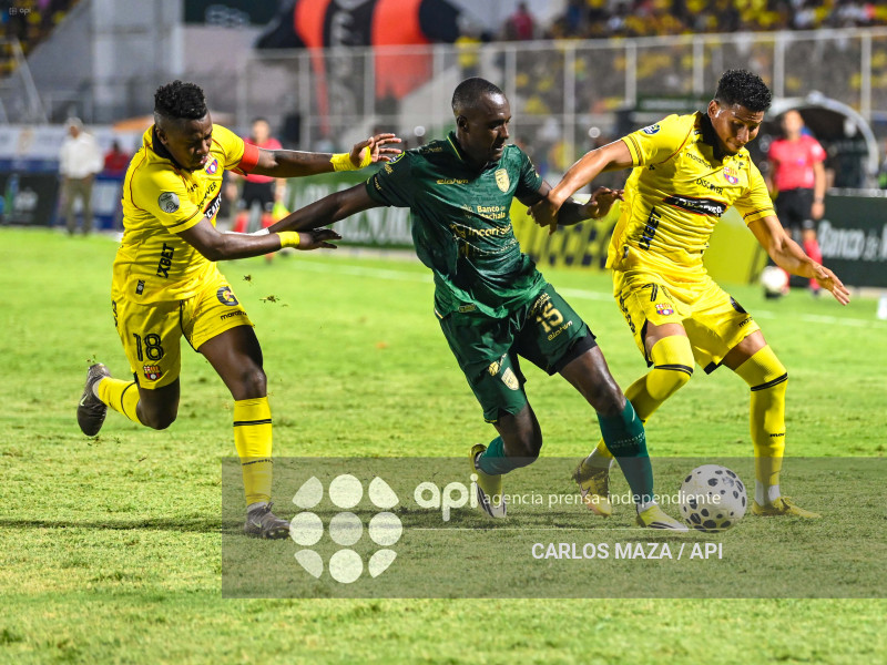 FBL-LIGAECUABET-ORENSE-BARCELONA