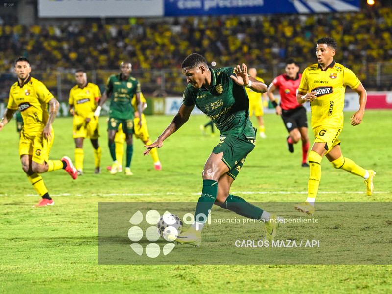 FBL-LIGAECUABET-ORENSE-BARCELONA