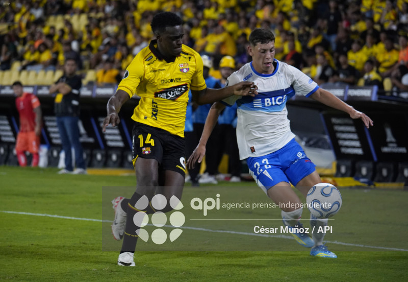 FBL-LIBERTADORES-BARCELONA-U CATOLICA