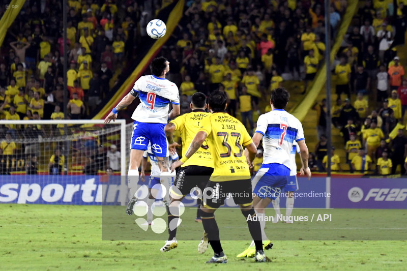 FBL-LIBERTADORES-BARCELONA-U CATOLICA