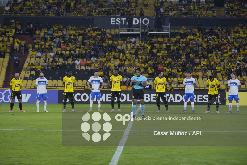 FBL-LIBERTADORES-BARCELONA-U CATOLICA