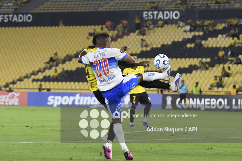 FBL-LIBERTADORES-BARCELONA-U CATOLICA