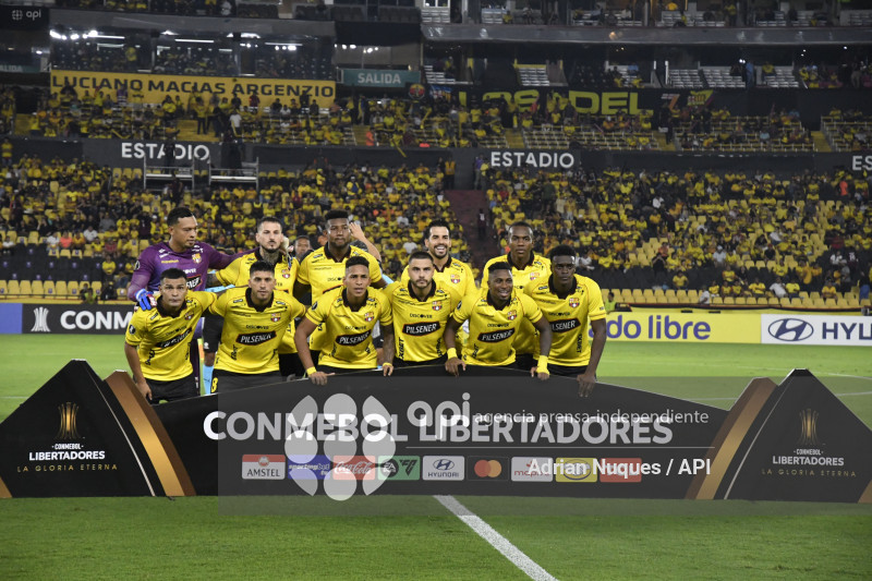 FBL-LIBERTADORES-BARCELONA-U CATOLICA