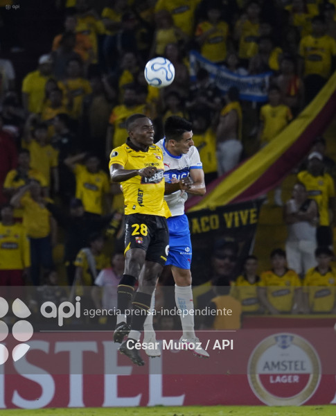 FBL-LIBERTADORES-BARCELONA-U CATOLICA