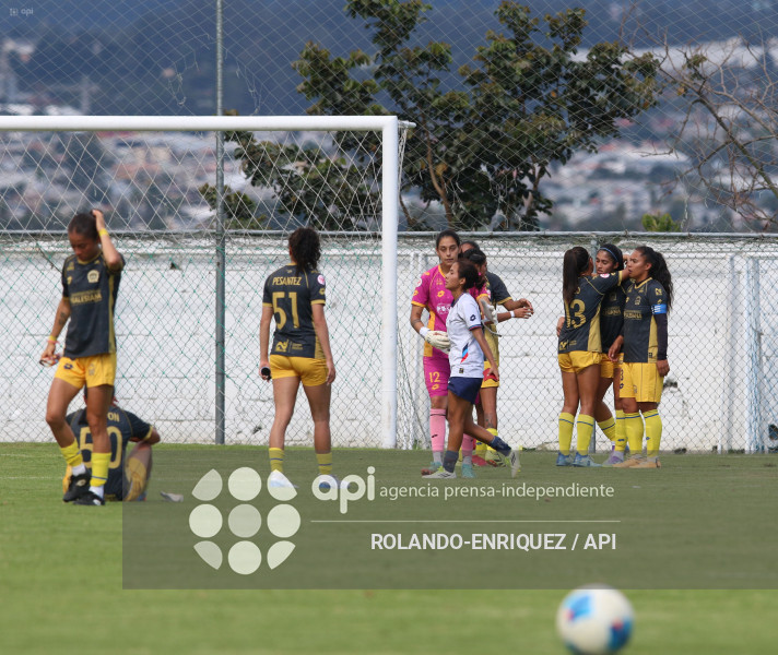 FBL SUPERLIGA FEMENINA NACIONAL VS CARNERAS