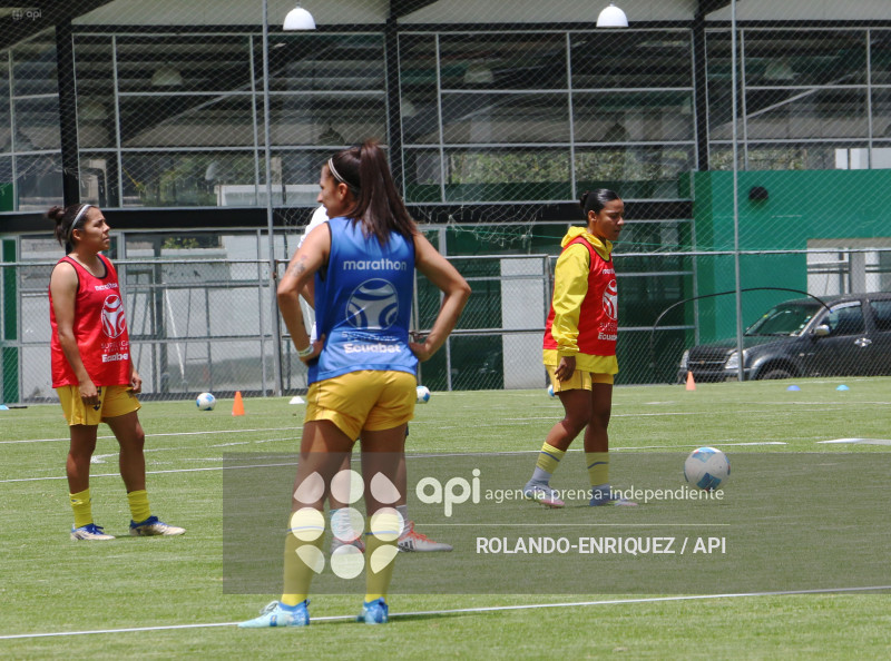 FBL SUPERLIGA FEMENINA NACIONAL VS CARNERAS