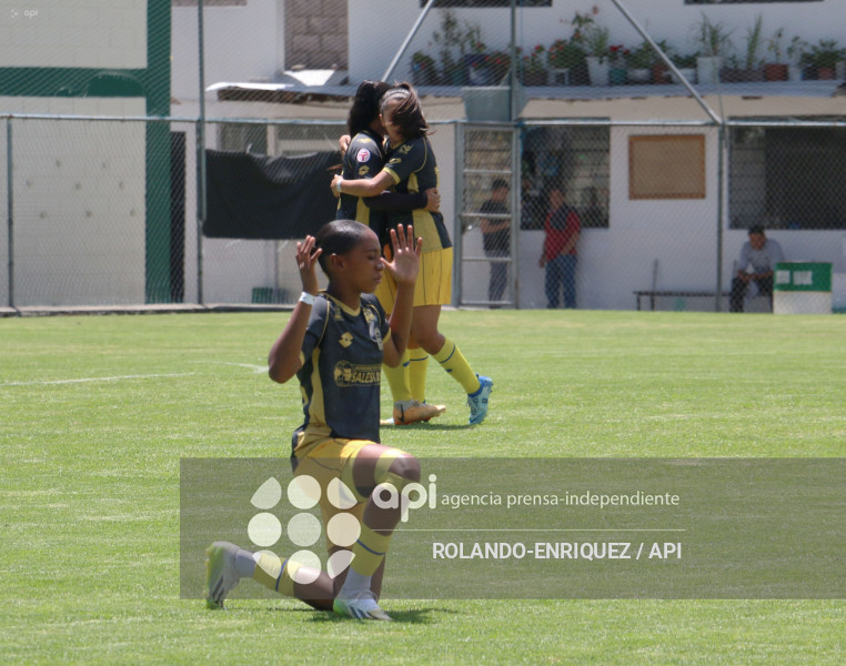 FBL SUPERLIGA FEMENINA NACIONAL VS CARNERAS
