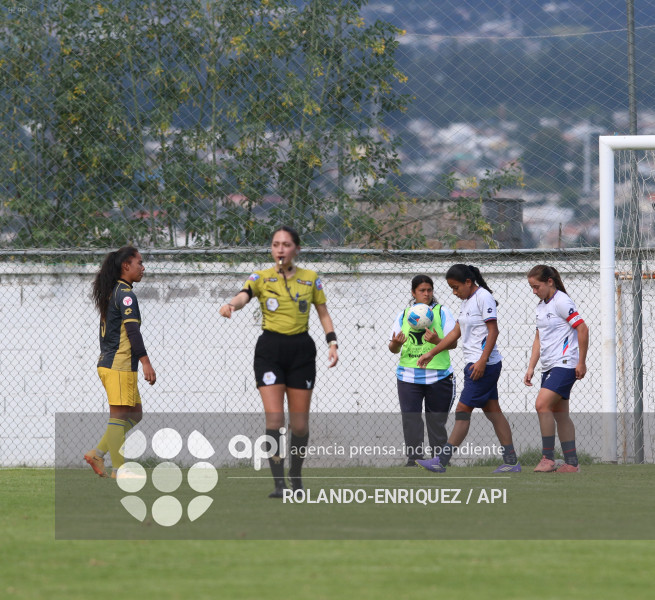 FBL SUPERLIGA FEMENINA NACIONAL VS CARNERAS