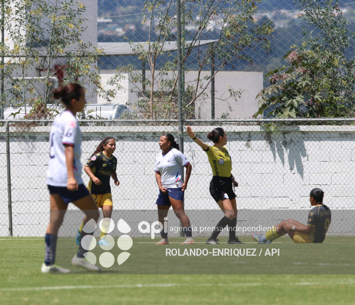 FBL SUPERLIGA FEMENINA NACIONAL VS CARNERAS