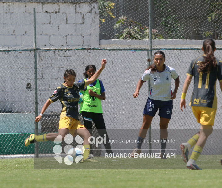 FBL SUPERLIGA FEMENINA NACIONAL VS CARNERAS