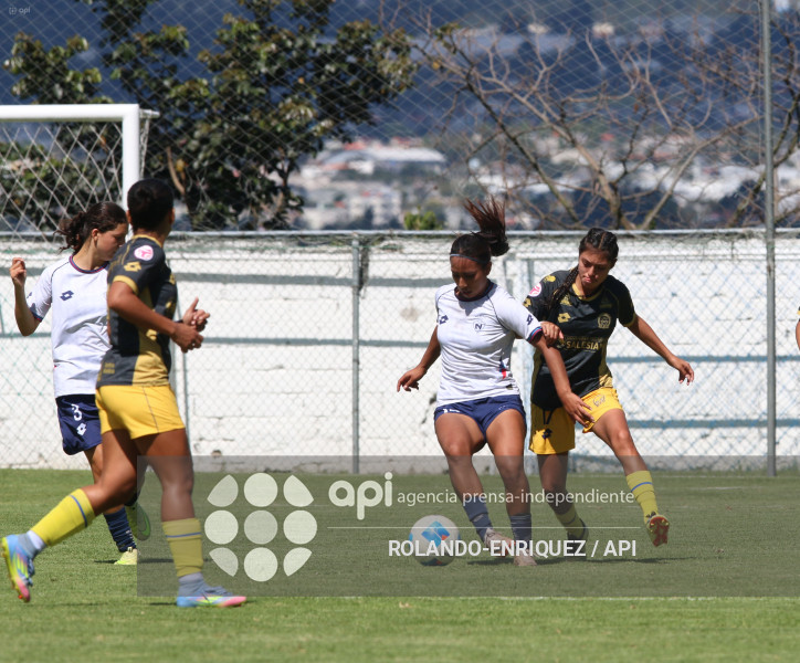 FBL SUPERLIGA FEMENINA NACIONAL VS CARNERAS