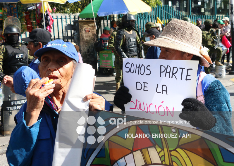 MARCHA 1 DE MAYO QUITO